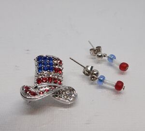 SPARKLY PATRIOTIC TOP HAT Uncle San Brooh Earrings Red White Blue Rhinestones